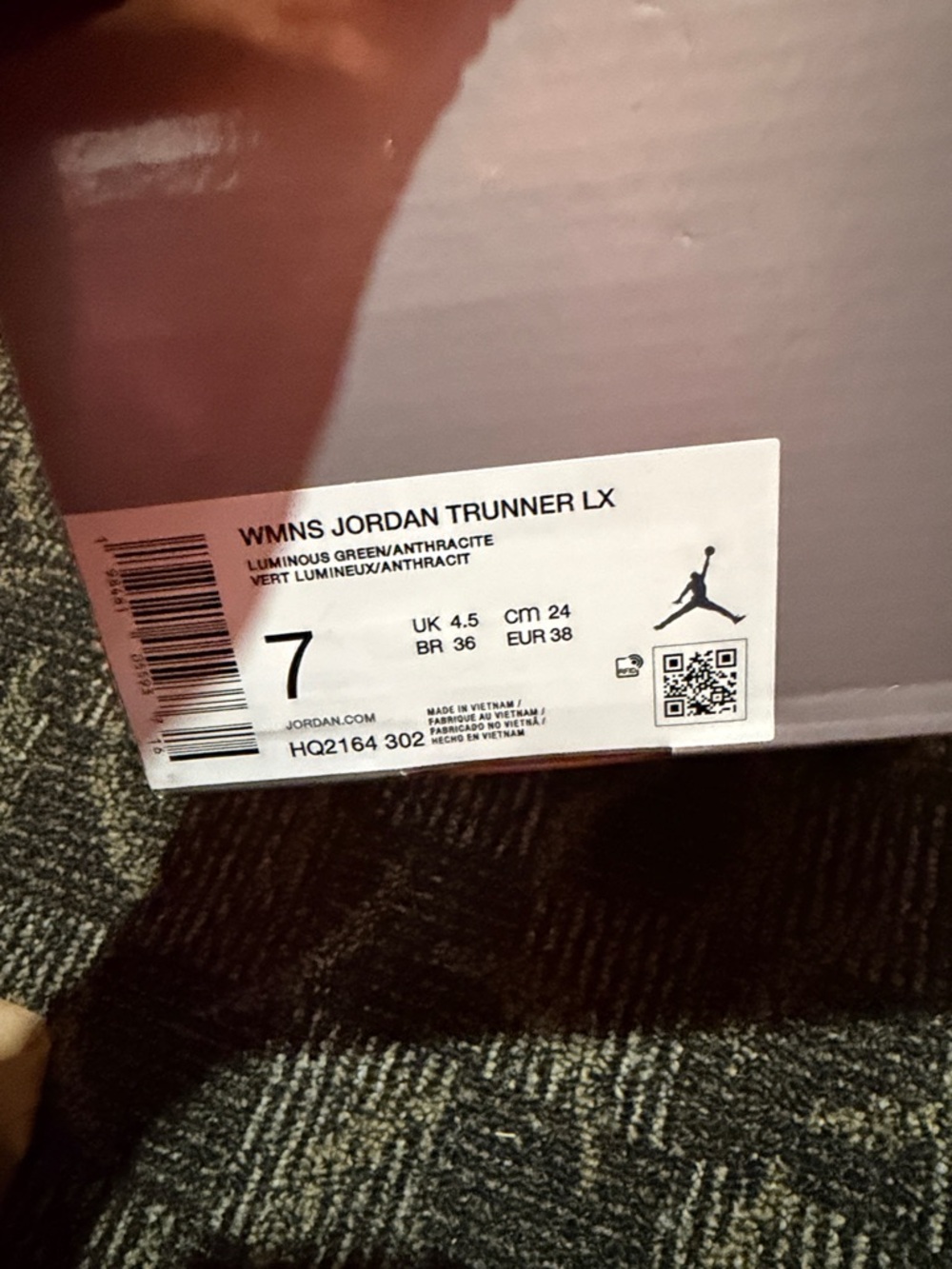 Jordan Trunner LX - Picture 10 of 10